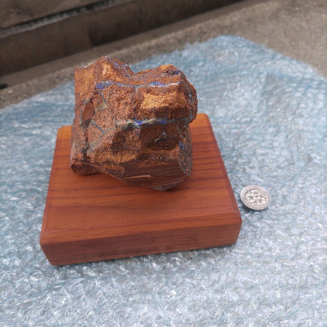 オパール 原石 鉱石 鉱物 ボルダーオパール