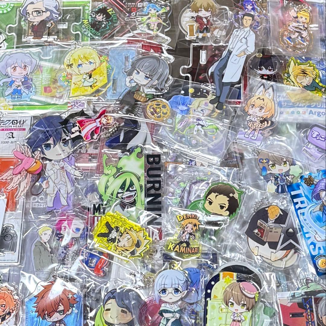 アニメ・キャラクター系グッズ アクリルスタンド まとめ売り 約616個セット
