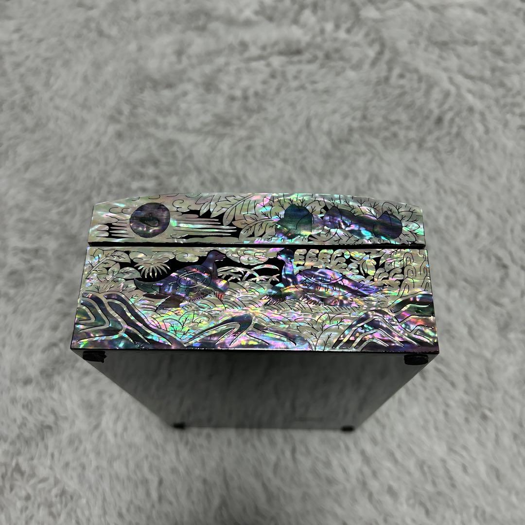 成官鎬印 螺鈿細工 蝶花唐草松鶴亀鹿図　ジュエリーケース　鏡　宝石箱