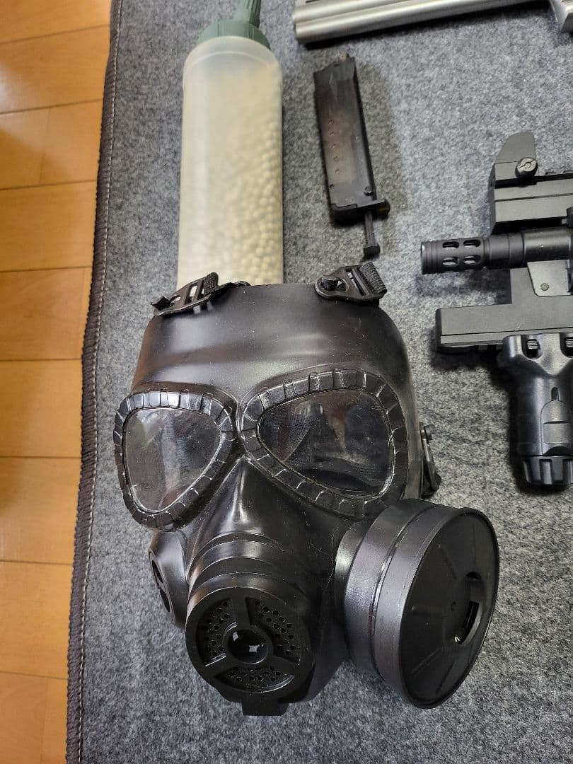 電動エアガン、ガスブローバック、インテリア雑貨※機能保証無しのジャンク品