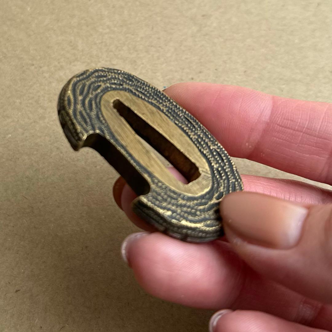 日本刀　大垣拵え　喰み出鐔　縁頭　3点