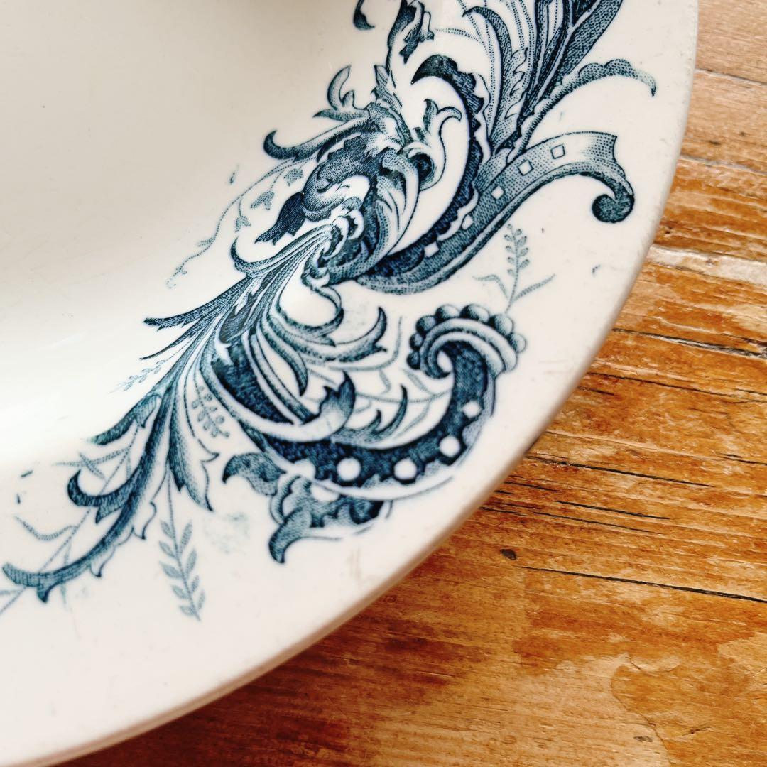 リュネビルK&G 美しい花柄のスーププレート