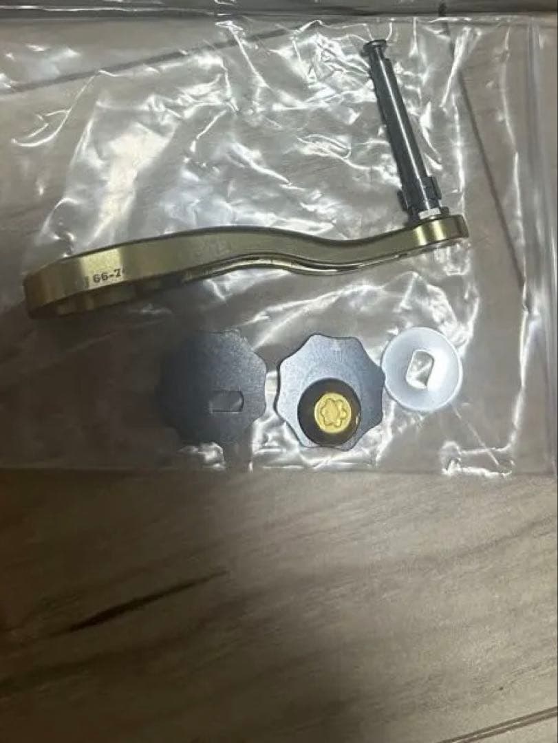 リブレBJ66-74 ゴールド