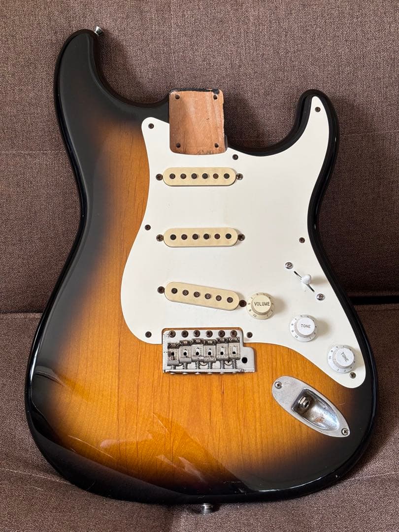 ギター Stratocaster body