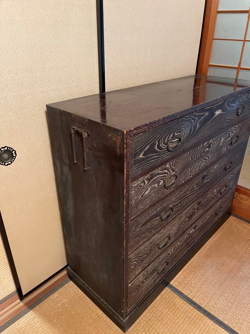 一点もの　本物　木製ダークブラウン　箪笥 5引き出し　アンティーク　戦前　貴重品