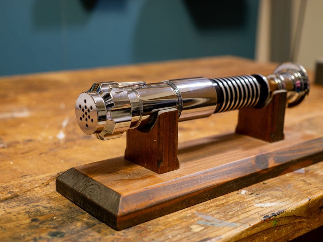 台座付き　ライトセーバー　レプリカ　ルークスカイウォーカー　スターウォーズ