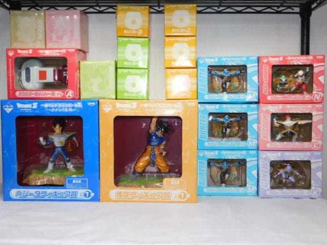 １８個セット売り ～ナメック星編～ ★ベジータ★悟空 フィギュアセット＆各種各賞