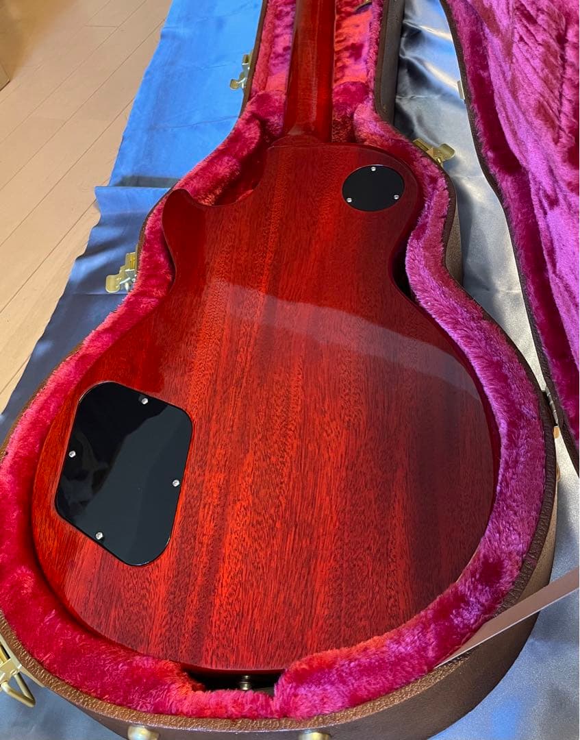 ルーン様【新品同様】Gibson Les Paul Standard 50s良杢