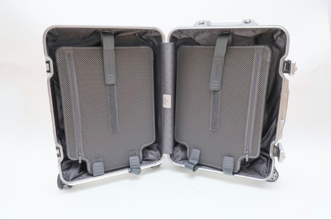 機内　RIMOWA(リモワ) オリジナルキャビンS 保証書・レシート 4輪