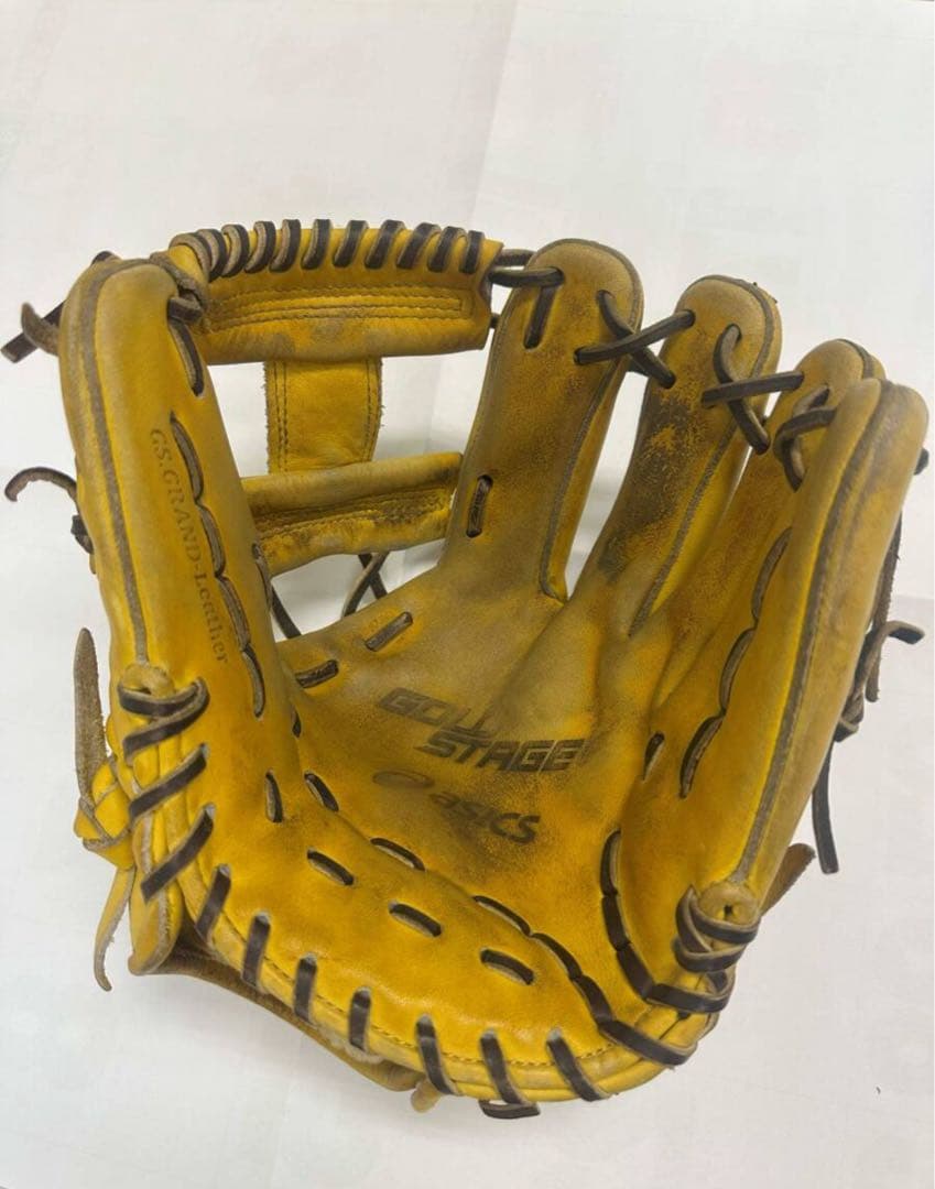 アシックス　GOLD STAGE 軟式グローブ イエロー
