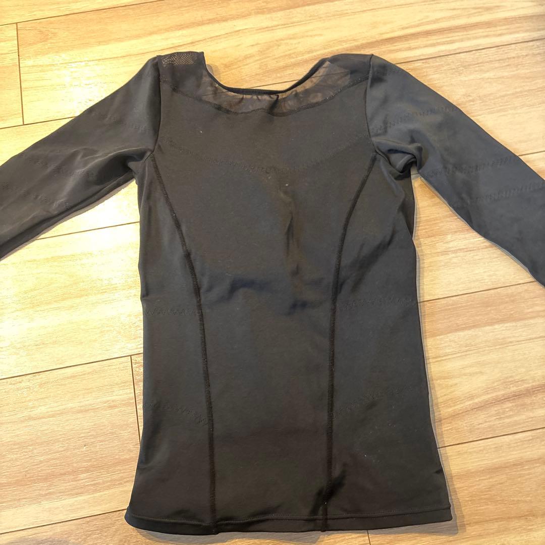 kuuパーフェクトフォームトップス　上下セット