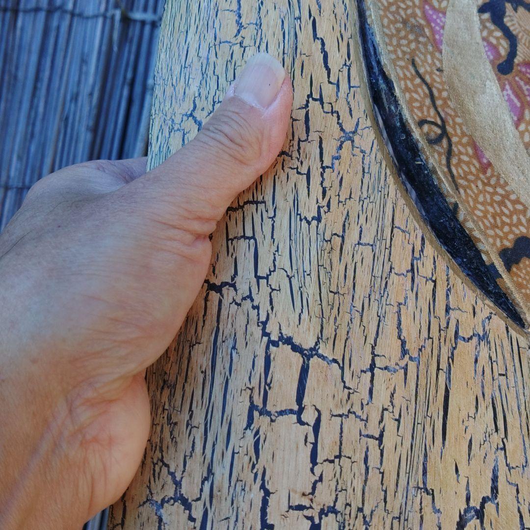 木彫面　壁掛けオブジェ　狐人面　木製　布装飾　民芸品