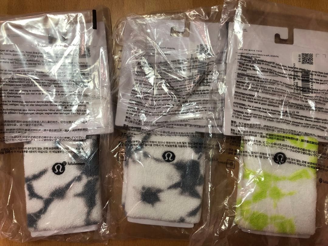 新品未使用 Lululemon ルルレモン リストバンド 3袋(1袋に2個入)