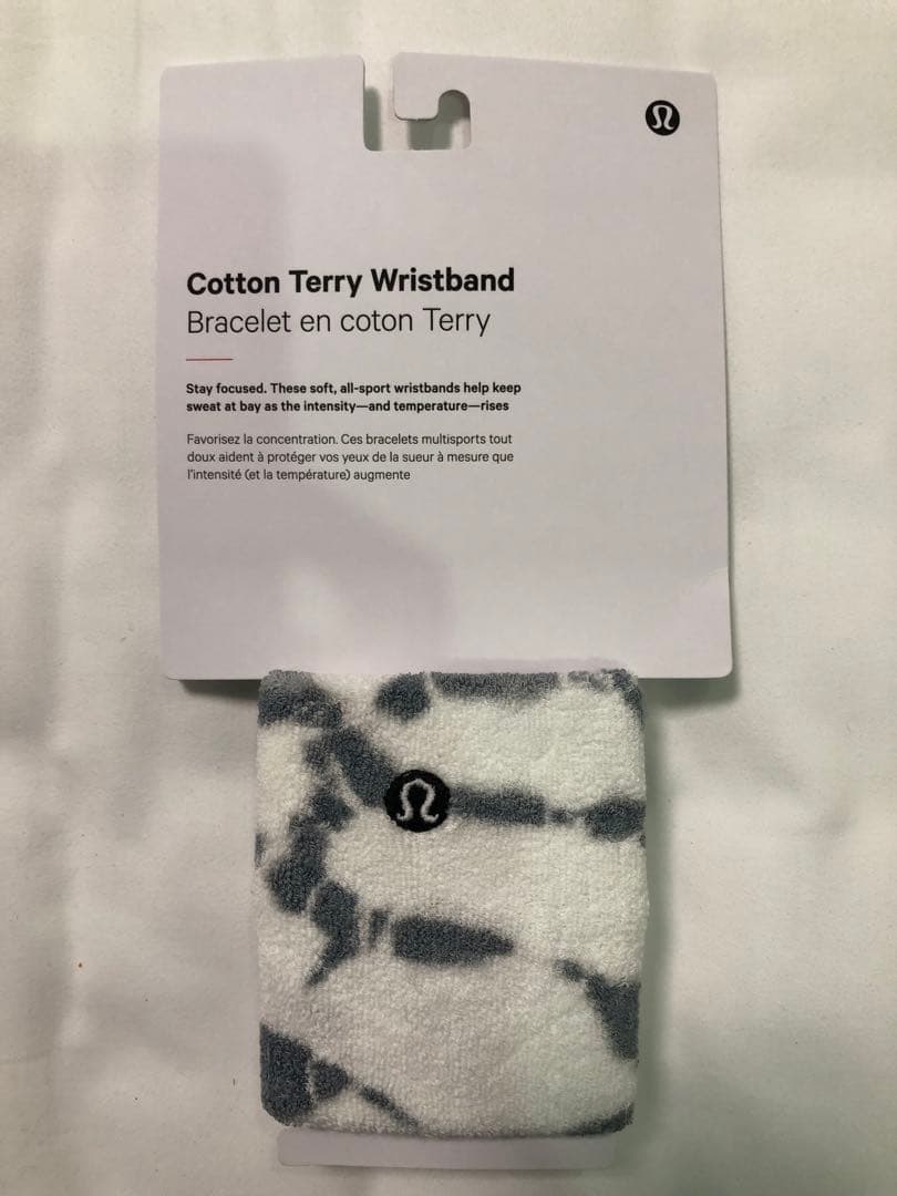 新品未使用 Lululemon ルルレモン リストバンド 3袋(1袋に2個入)