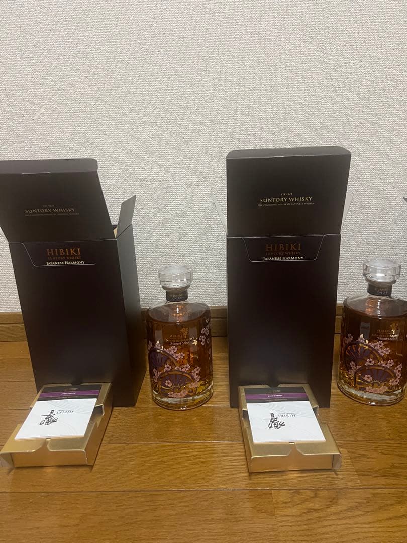 【免税店限定】 響 ジャパニーズハーモニーマスターズセレクト 意匠ボトル3本