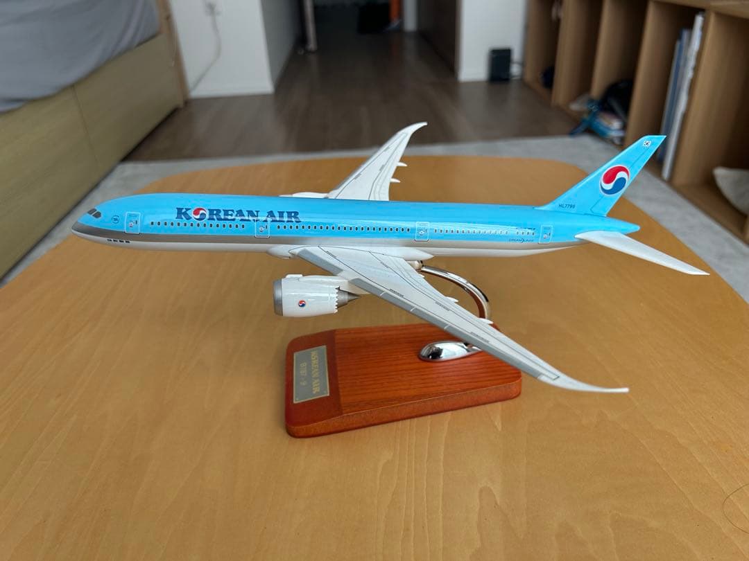 大韓航空BOEING787-9 1/200モデルプレーン