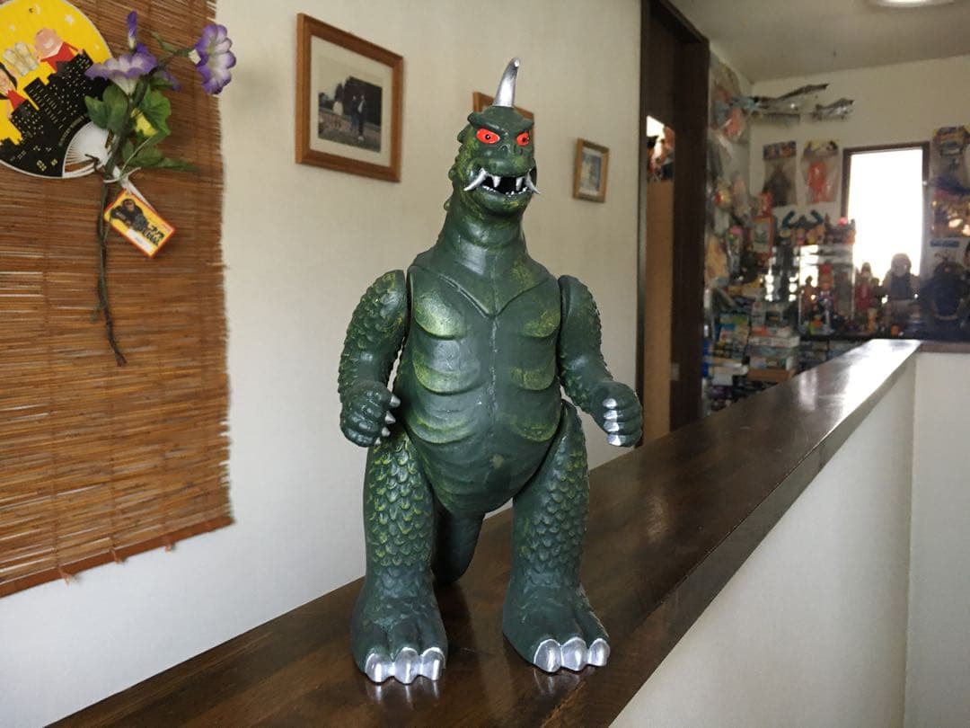 マルサンプラモデル　ゴメス　レプリカキット完成品