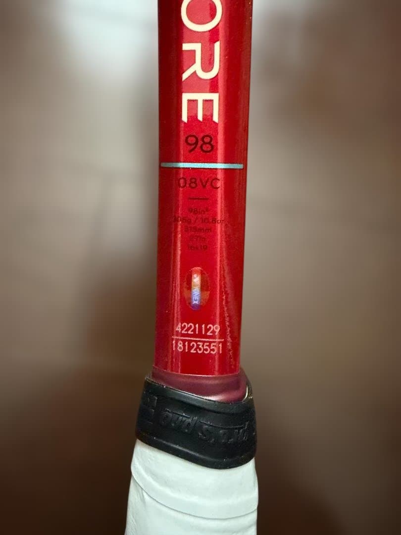ヨネックス YONEX テニスラケット Vコア 98