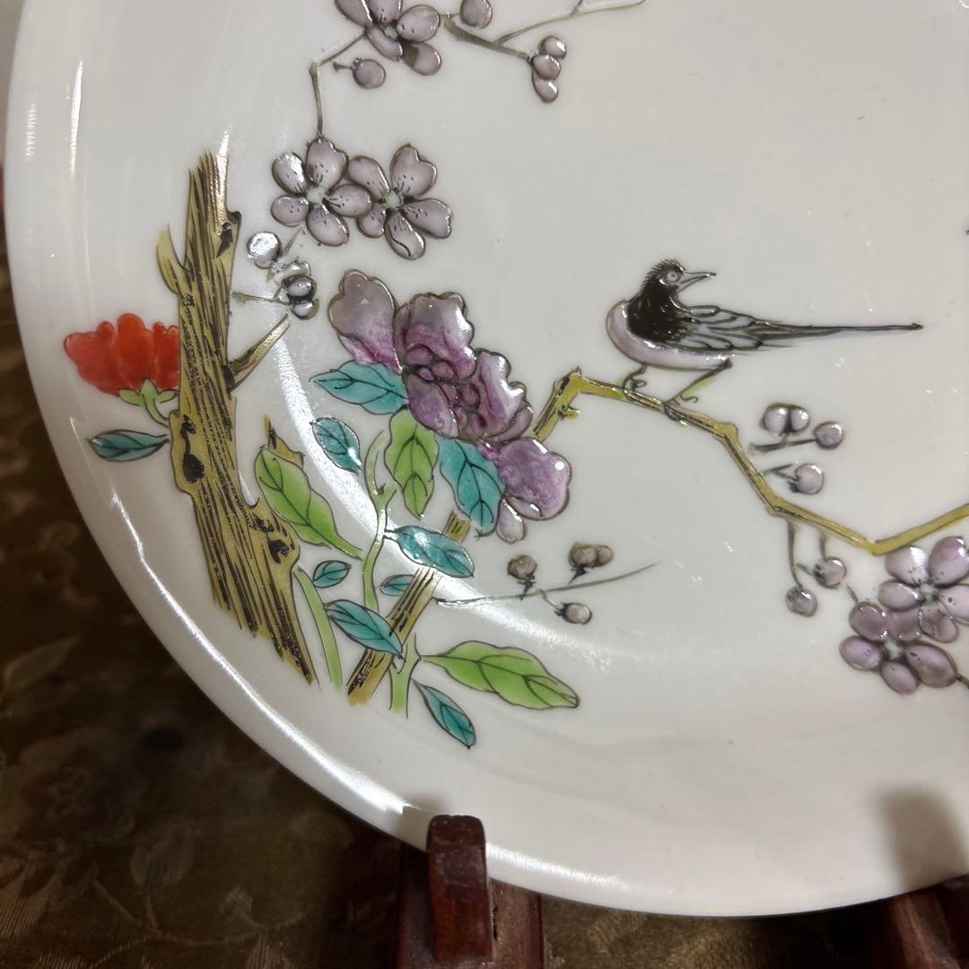 12代柿右衛門作花と鳥の図 五寸皿　渦福　染め錦