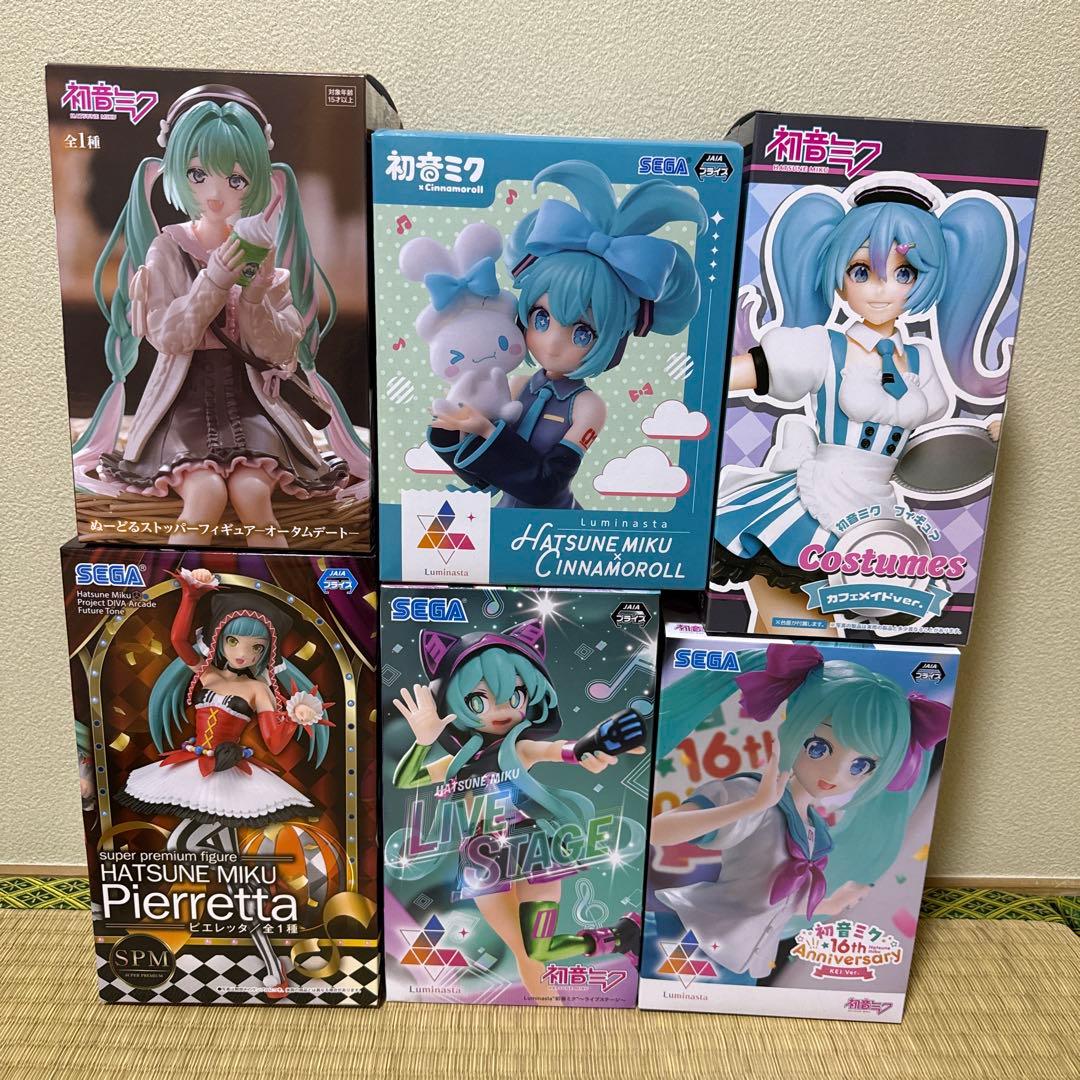 初音ミク　フィギュア　６体セット