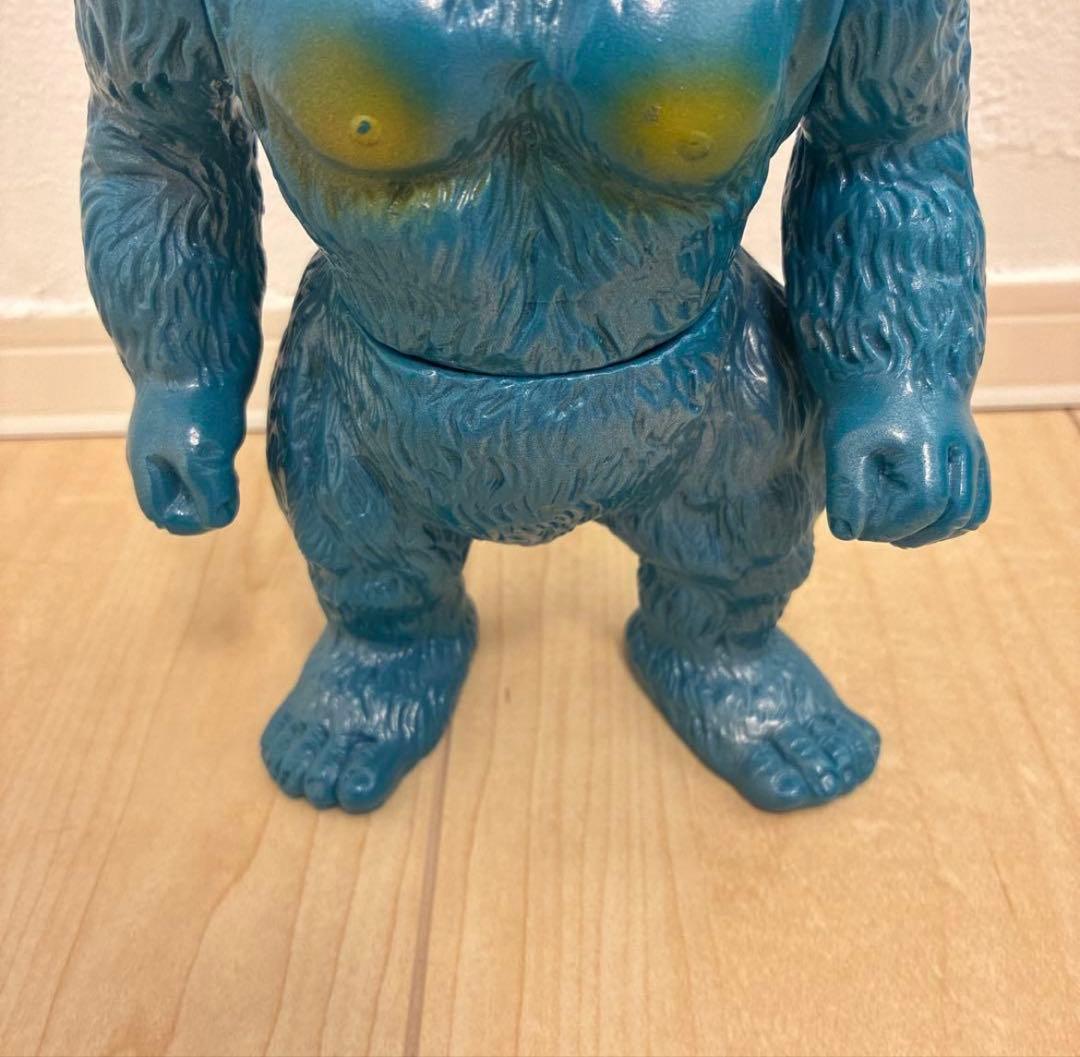 マルサン　ウルトラ怪獣シリーズ　ジャイアントゴリラ　復刻　ソフビ　青　ブルー
