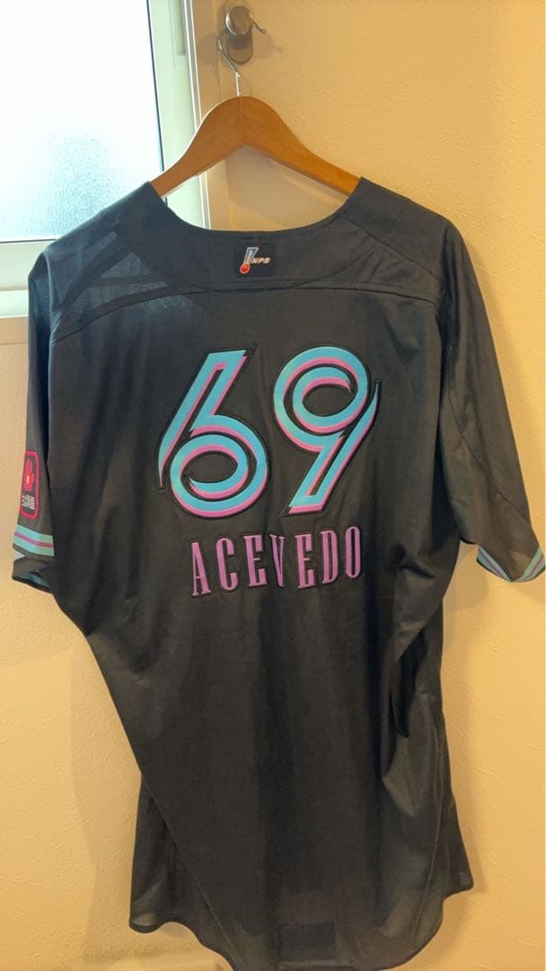 アセベド　実使用ユニフォーム