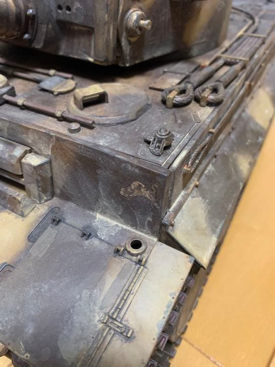 タミヤ1/16RC ドイツ重戦車 タイガーI