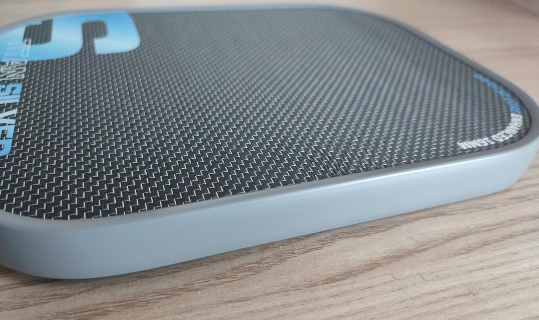 ピックルボール パドル チタン 生カーボンファイバ シルバー