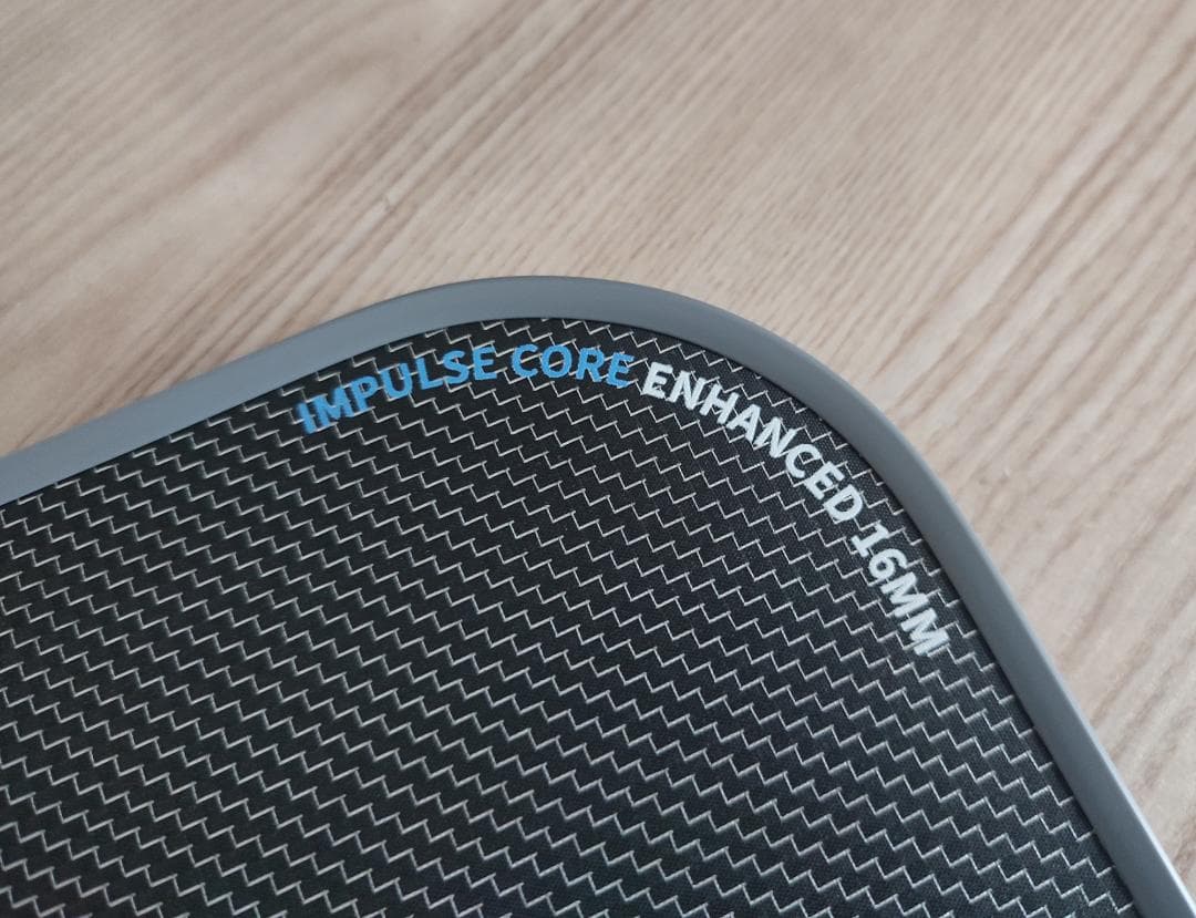ピックルボール パドル チタン 生カーボンファイバ シルバー