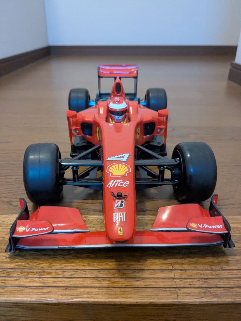 タミヤ　F104 PROⅡシャーシ　未走行品　中古ボディ、サーボ、モーター付