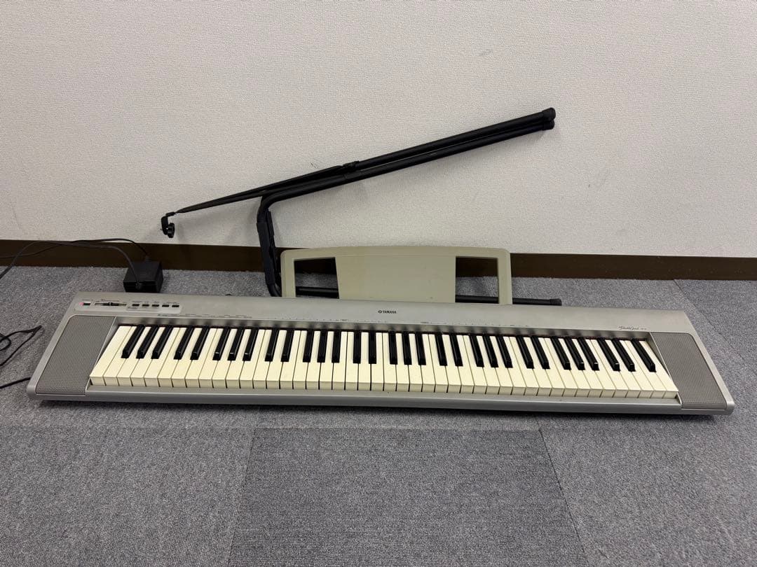 YAMAHA 電子ピアノPortable grand NP-30
