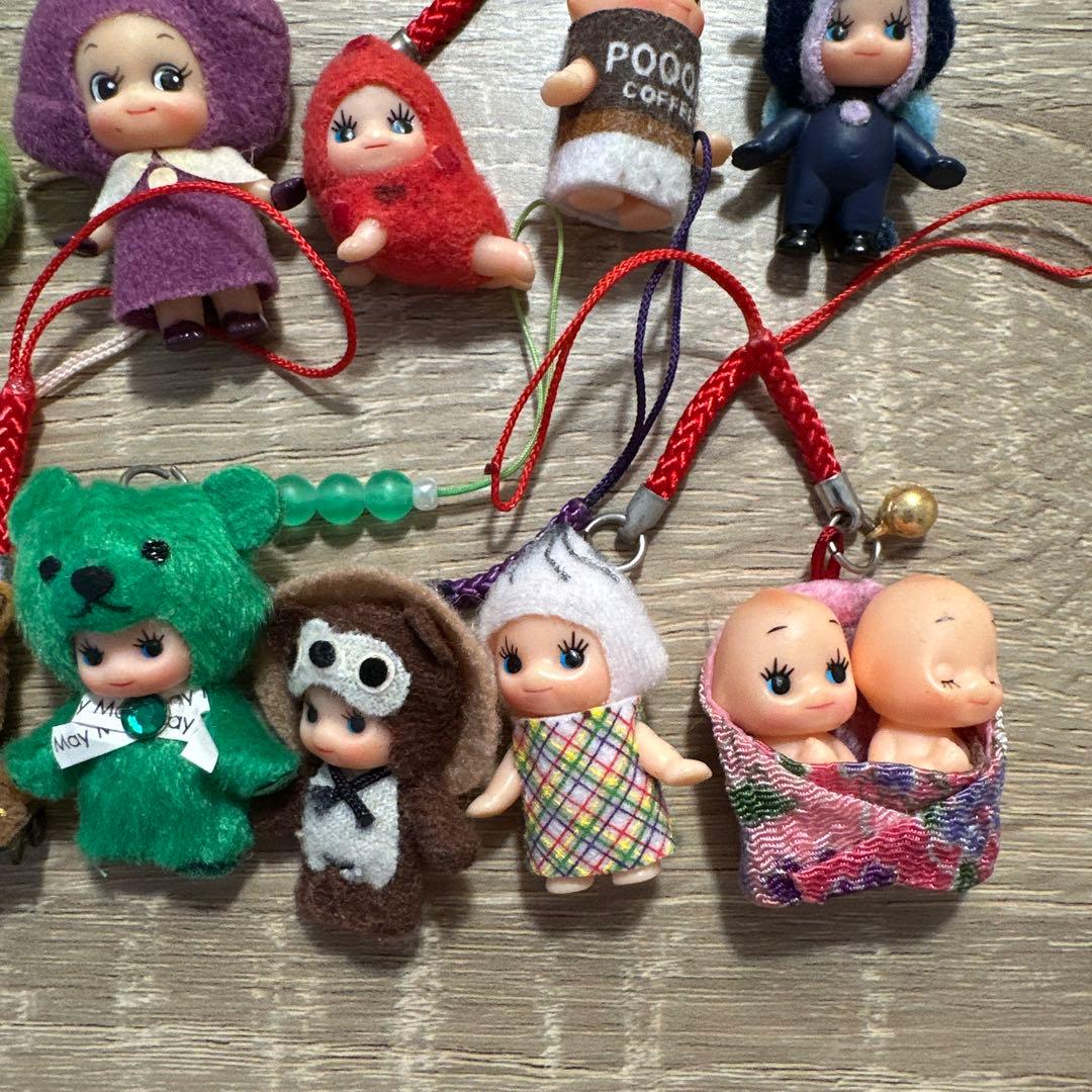 地域限定　キューピーストラップ33個セット