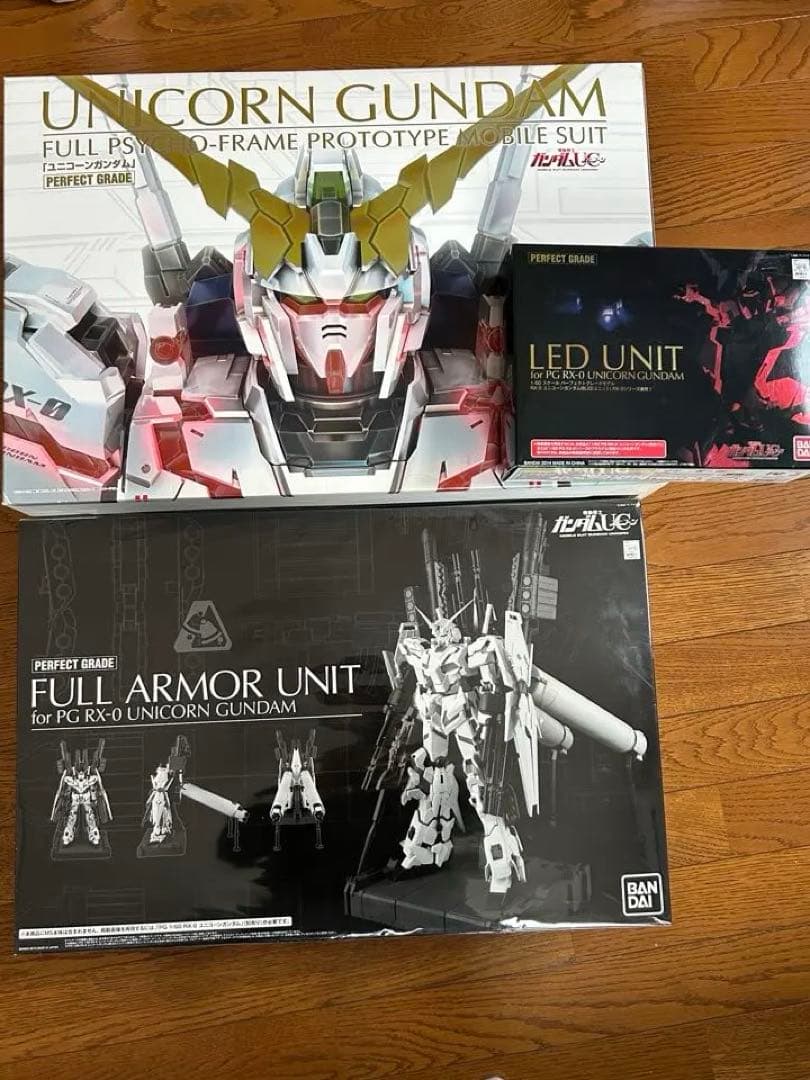 【未開封】PG1/60ユニコーンガンダム フルアーマーユニットLED付