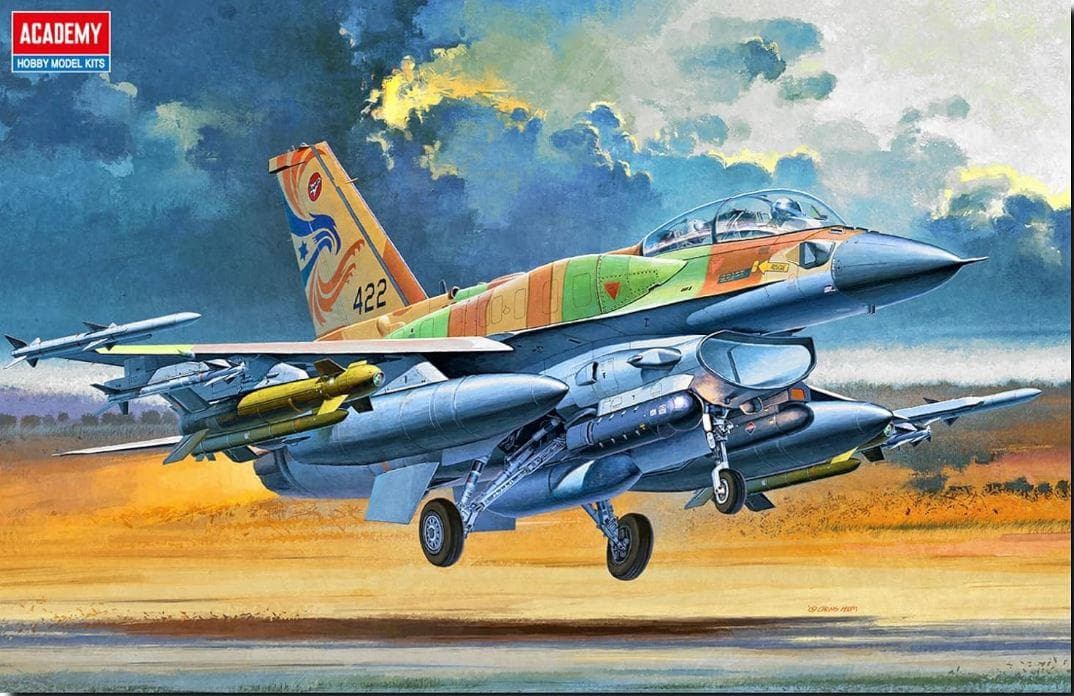アカデミー　1/32 F-16I SUFA