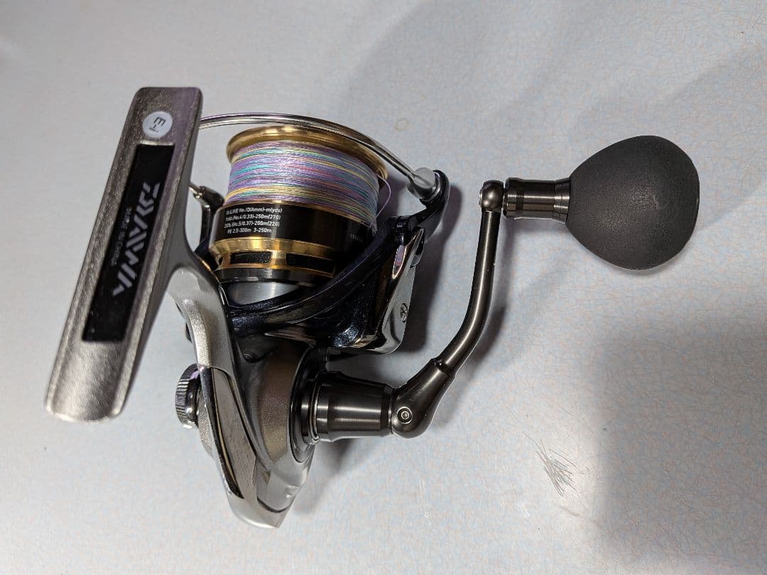 VADEL 4000H スピニングリール