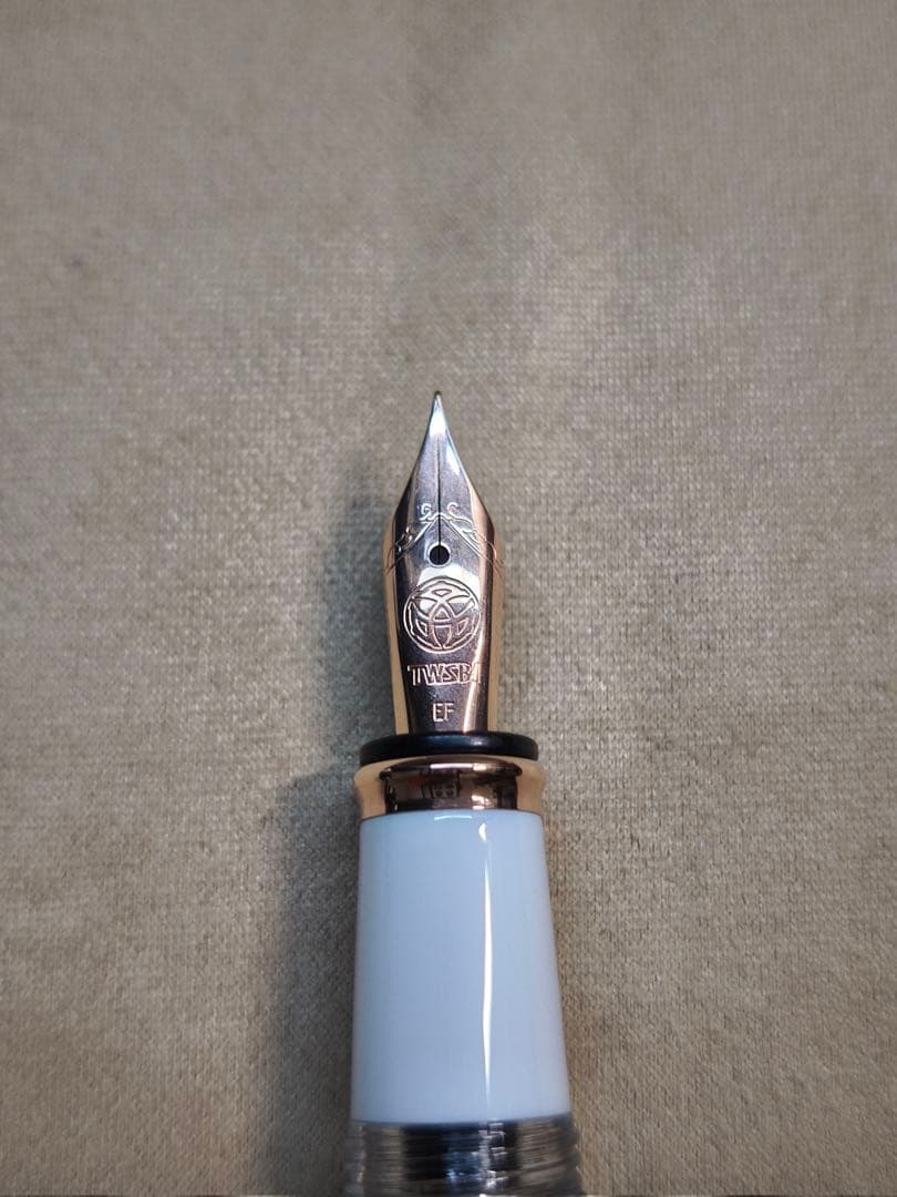 TWSBI万年筆 ダイヤモンド mini ホワイトローズゴールドII EF