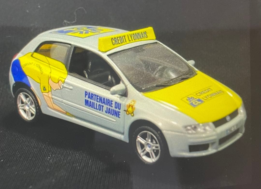 【ツールドフランス】フィアットStilo 2002年モデルキャラバンカー