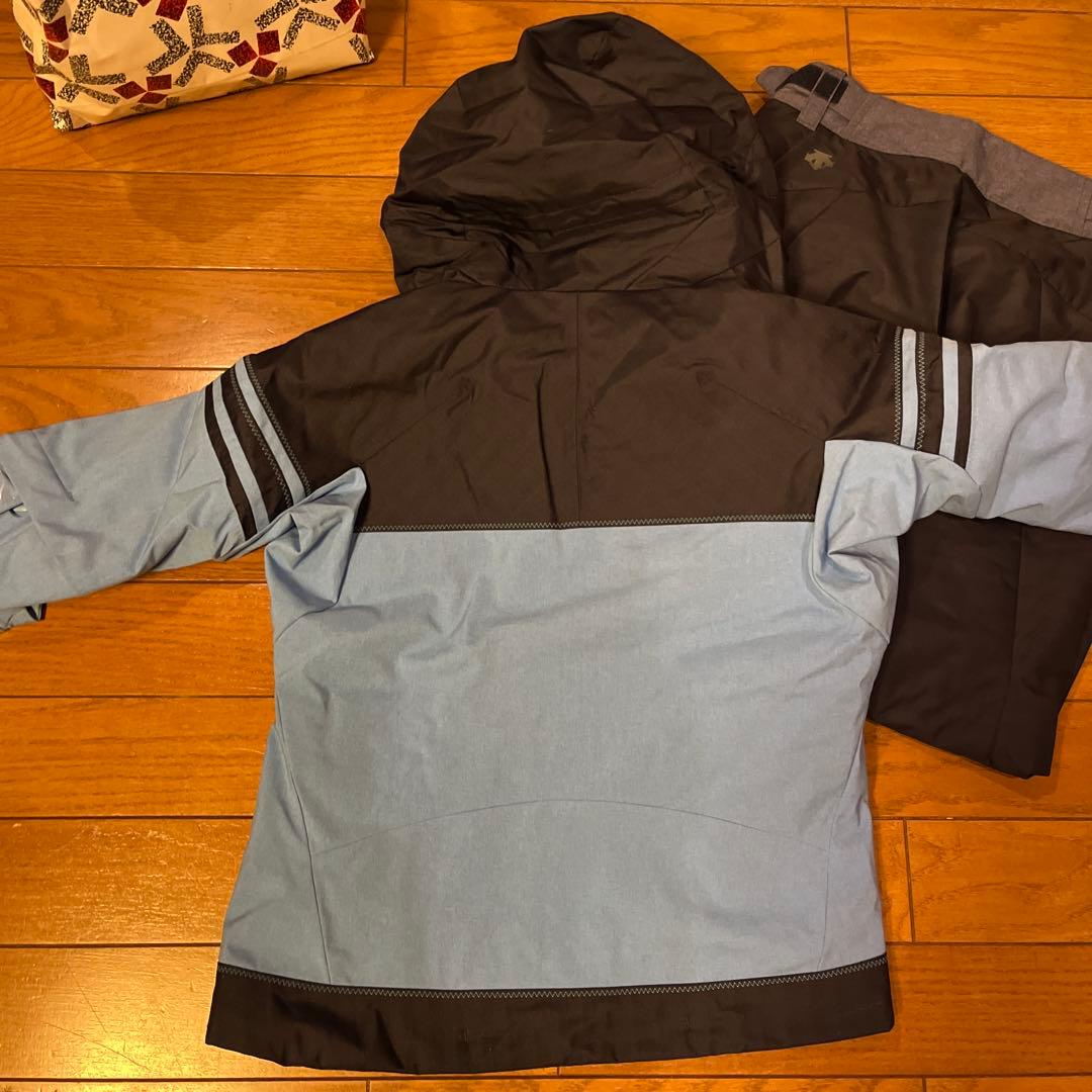 デサント　スキーウェア 上着M ズボンL