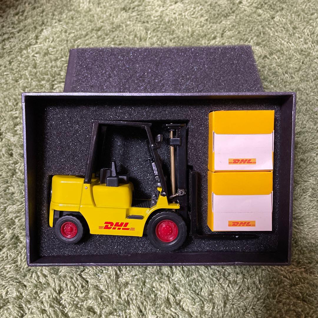 DHL フォークリフト ミニチュア