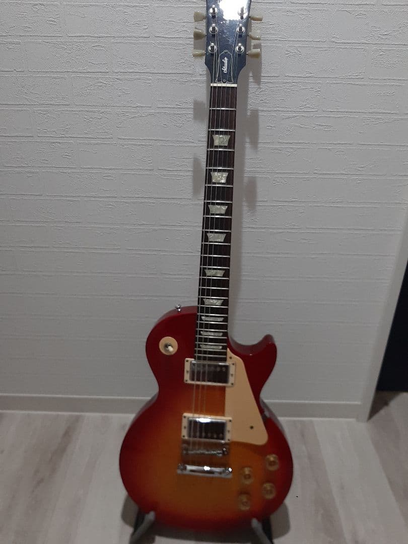 ギター gibson lespaul studio cherry sunburst