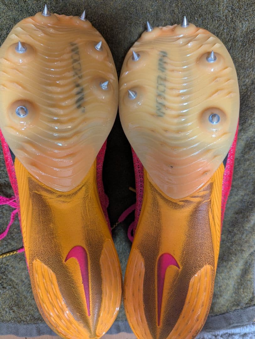 NIKE エアズームヴィクトリー　27.0cm