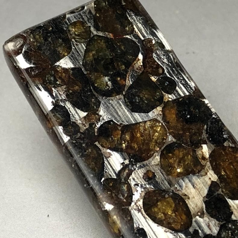 岡*郎様 パラサイト隕石 隕石　石鉄隕石　セリコ隕石 重さ約25ｇ　共箱