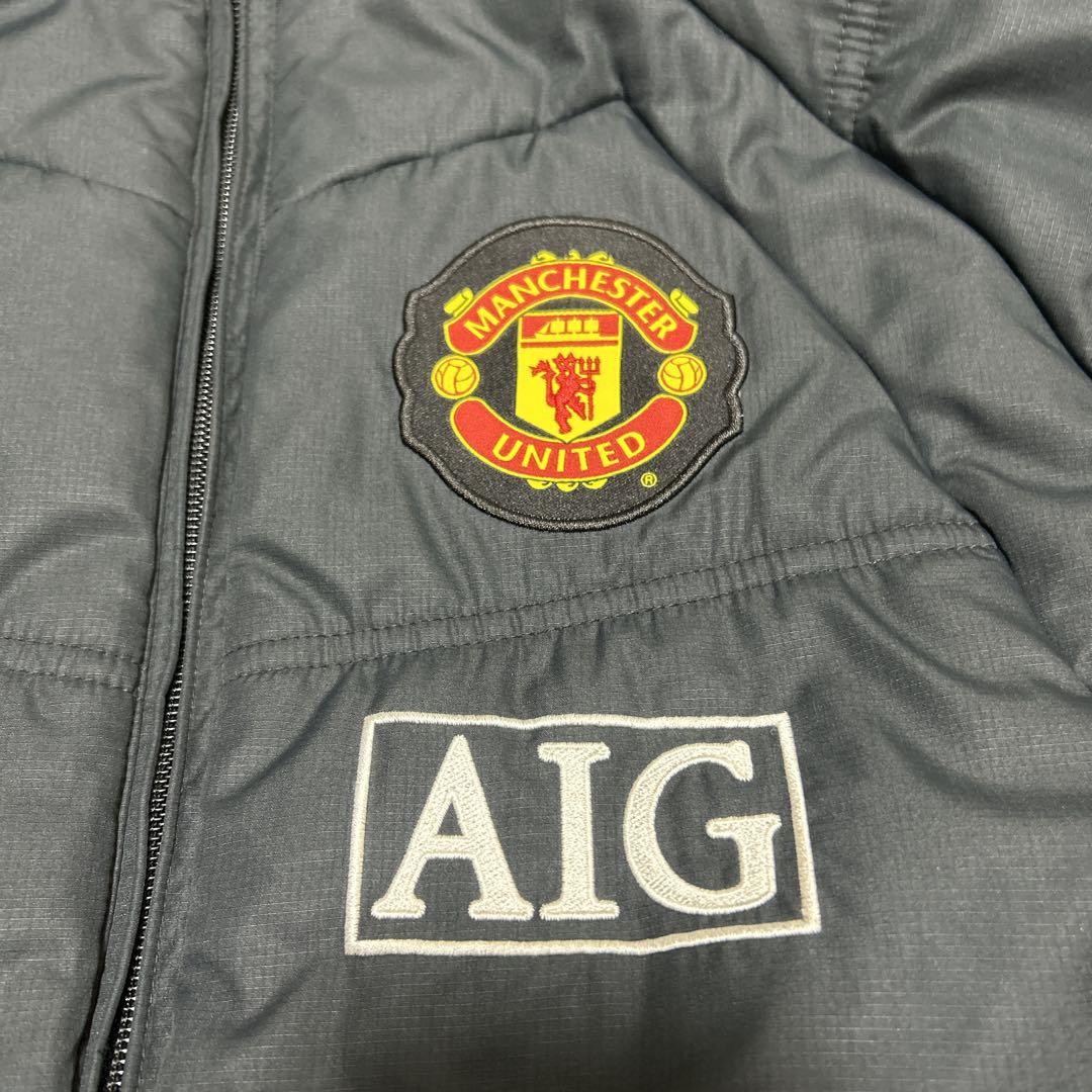 NIKE マンチェスターユナイテッド ベンチコート　刺繍ロゴ　AIG
