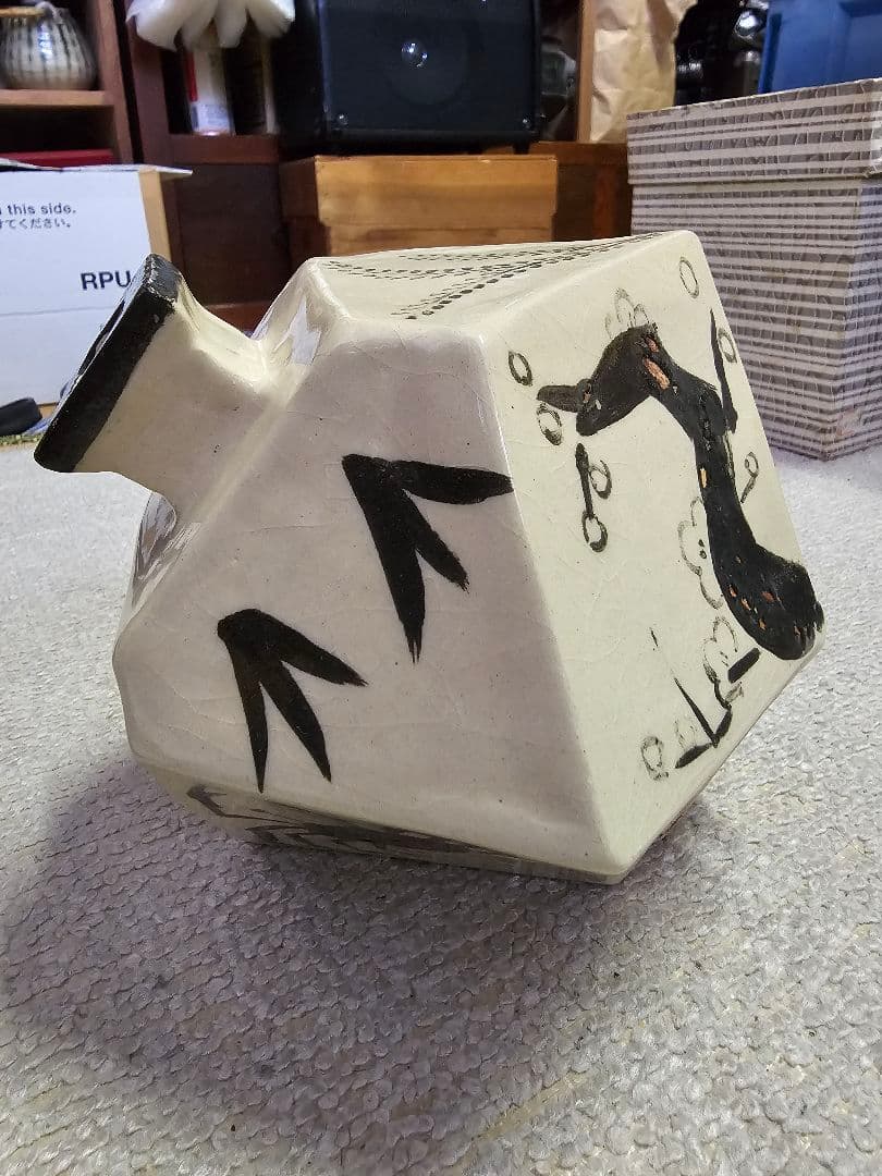 人間国宝 田村耕一さん？の12面体花瓶(大)