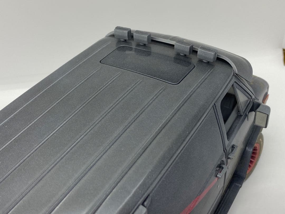 Greenlight 13567 コレクタブルミニチュアカー ブラック/レッド