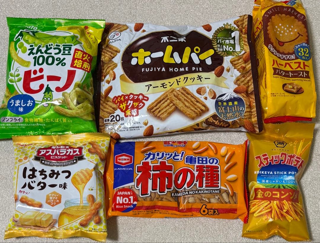 食品まとめ売り　詰め合わせ　計65点　カップ麺　菓子　カレー　他