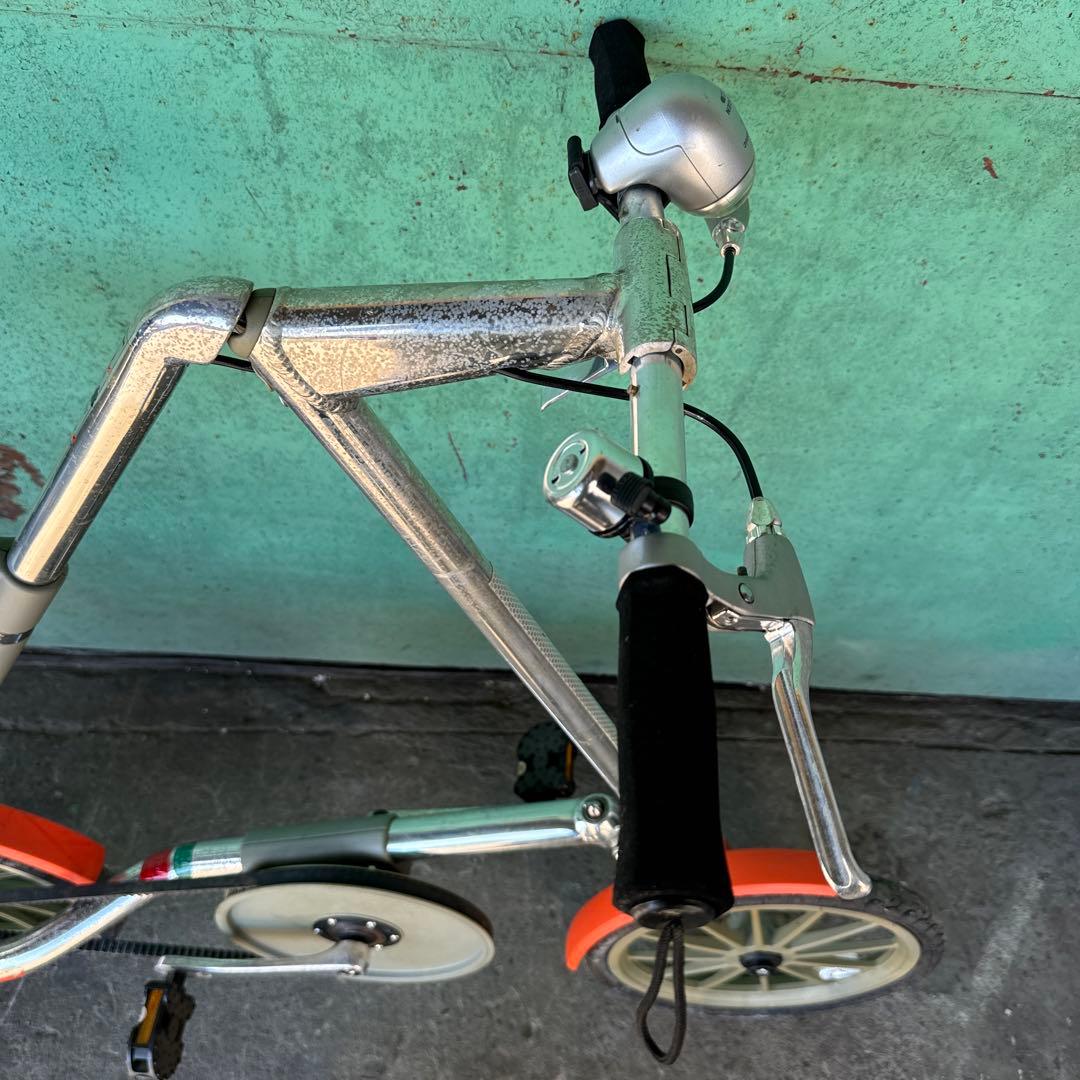折りたたみ自転車 小径車輪 シルバー