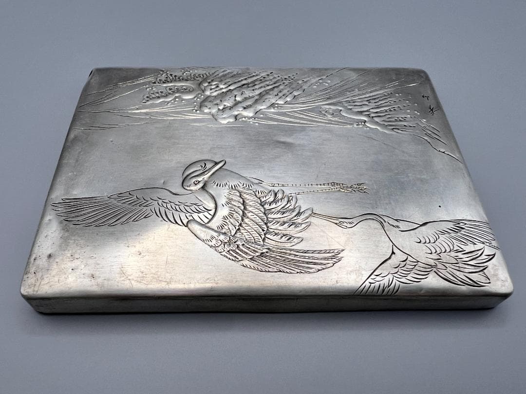 【海】銀製　秀山作　手彫　波鶴図　ケース　小箱　小物入れ　蓋のみ　約117g