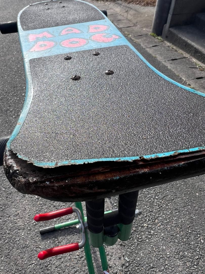 ヴィンテージ スケートボード MAD DOG