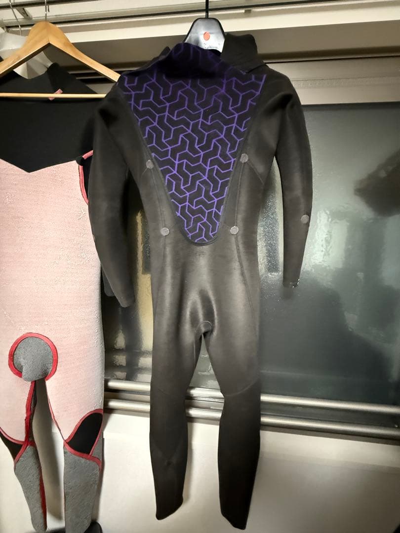 BILLABONG Absolute 4/3mm MLサイズ ブラック